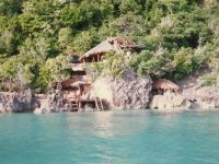  Spiderhouse Resort Boracay