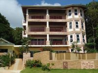  White Flower Apartment