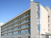  Beachside Resort Hotel