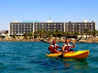  Palm Beach Hotel & Bungalows 