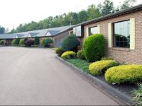  Budget Host Patriot Inn