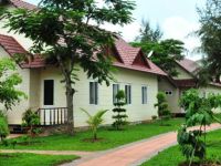  Huong Phong Ho Coc Resort