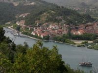  Guest Accomodation Zura