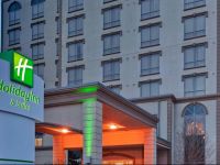  Holiday Inn Hotel & Suites Mississauga