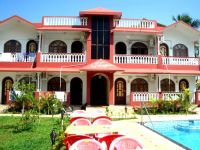  La Vaiencia Beach Resort