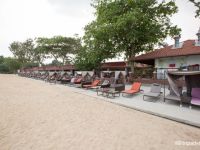  Lotus Desaru Beach Resort