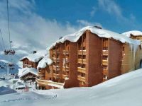  Chalet Val 2400