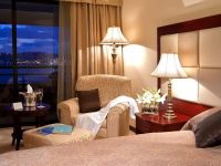  Excelsior Grand Hotel