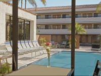  BEST WESTERN PLUS Redondo Beach Inn