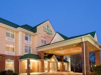  Country Inn & Suites Newark