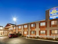  BEST WESTERN Plus Oakbrook Inn