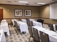  Hilton Suites Brentwood