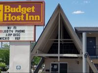  Budget Host Inn Williams