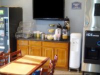  Quality Inn Floral Park