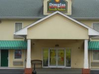  Douglas Inn & Suites
