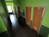  D-Zone Backpackers Inn