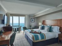  LвЂ™Horizon Beach Hotel & Spa