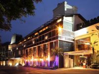  Volando Urai Spring Spa & Resort