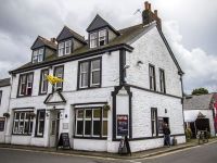  Craigdarroch Arms Hotel