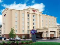  Hampton Inn by Hilton London
