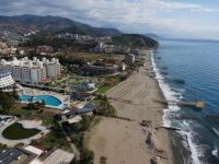  Quattro Beach Spa & Resort Hotel