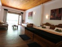  Dream Cafe and Gust House Ella