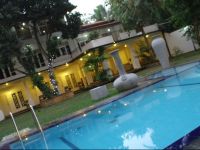  Airport City Hub Hotel Katunayake