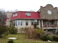  Ocharovatelnaya polyanka Hotel