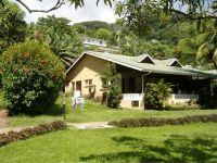  Beau Vallon Bungalows