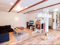  Г•nneoru Holiday Home