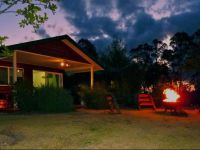  Amamoor Homestead Bed & Breakfast and Country Cottages