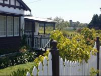  Andavine House - Bed & Breakfast