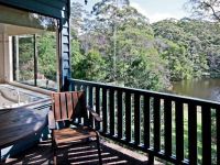  Montville Country Cabins