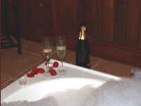  Pemberton Old Picture Theatre Holiday Apartments