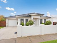  Central Warrnambool Townhouse