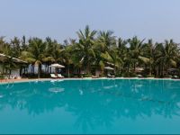  Lang Co Beach Resort