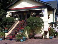  Clairs Bed & Breakfast Inn Ladner Village