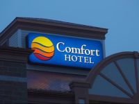  Comfort Hotel Bayers Lake