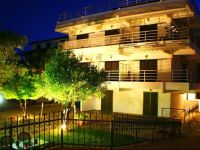  Salonikiou Beach Deluxe Apartments