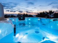  Anna Platanou Suites