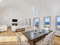  Akrotiri Private Residence