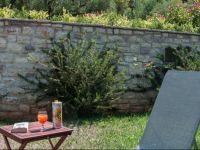  Diamond Elea Stone Apartments