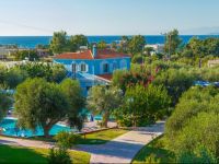  Filoxenia Apartments & Studios