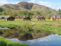  Loch Lomond Waterfront Luxury Lodges