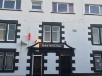  Grant Arms Hotel