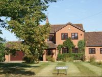  Linden Bed & Breakfast