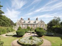  Langdon Court Hotel And Restaurant