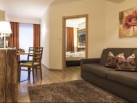  Apartments Schneider