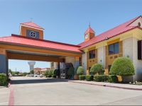  Red Roof Inn & Suites Addison