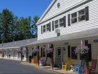  Bayside Inn & Marina